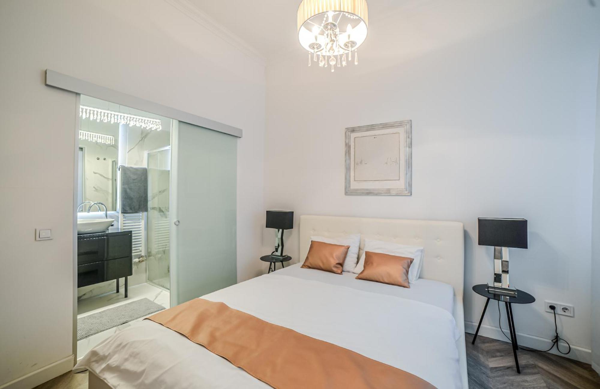 Luxury Downtown Dreams Apartment Будапеща Екстериор снимка