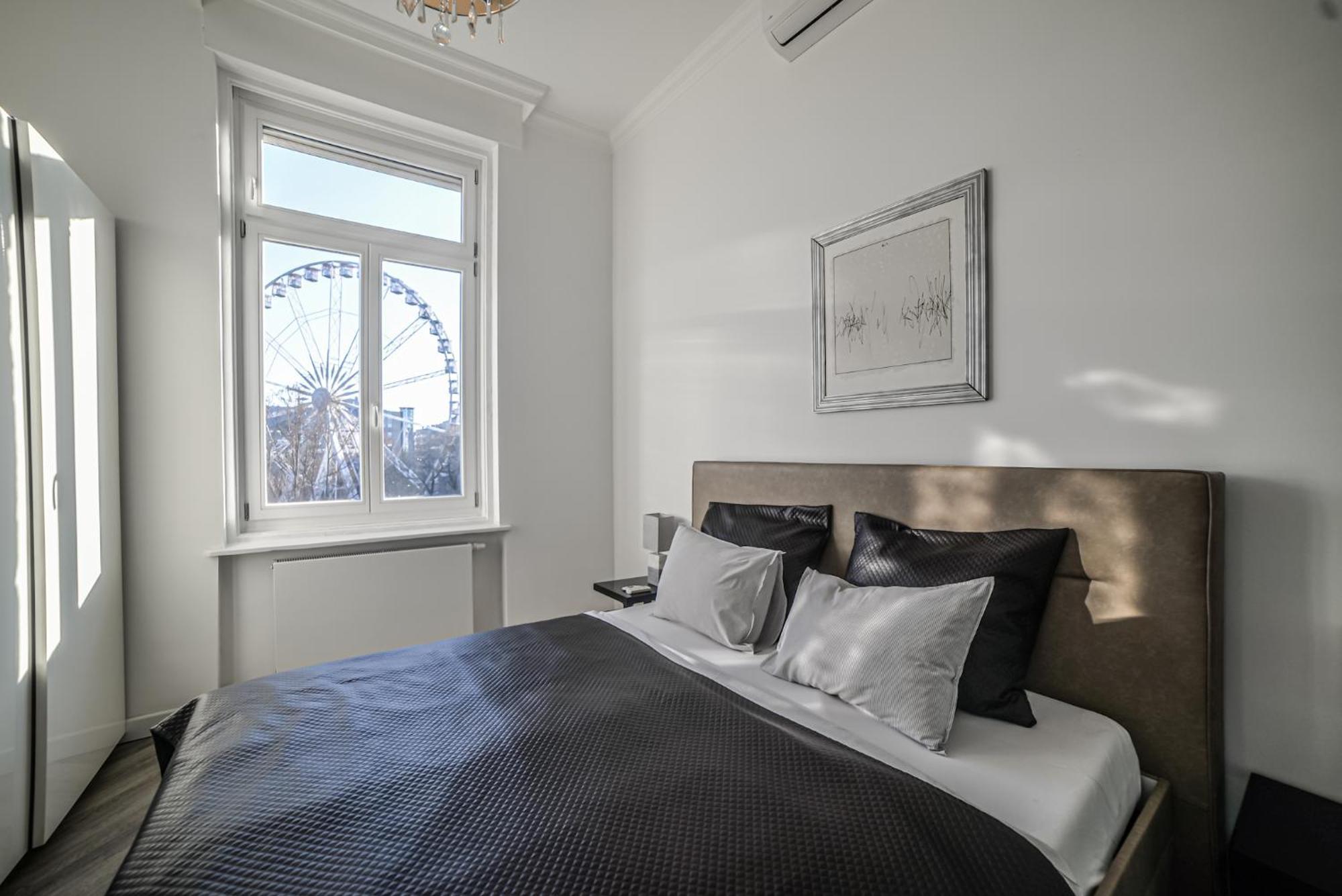 Luxury Downtown Dreams Apartment Будапеща Екстериор снимка